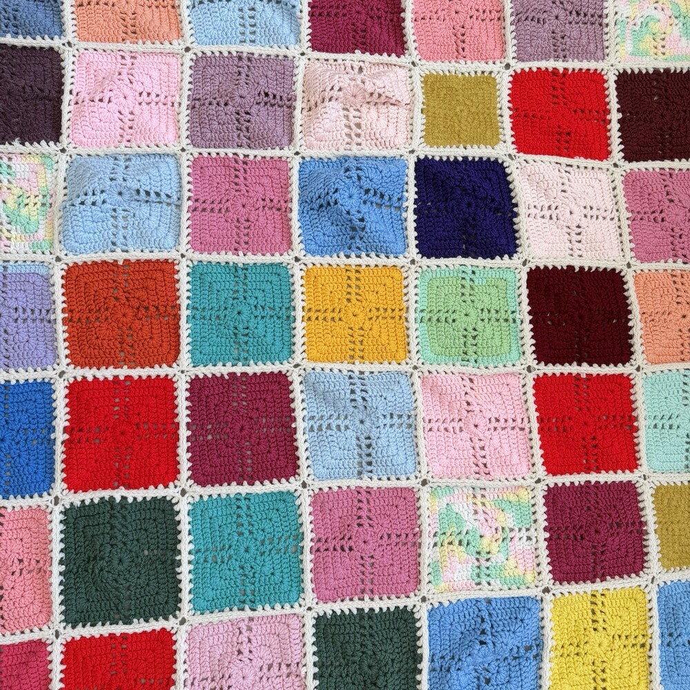 VTG Handmade GRANNY SQUARE Afghan 54" x 58" Multicolor Crochet Throw Blanket EUC - Picture 5 of 7